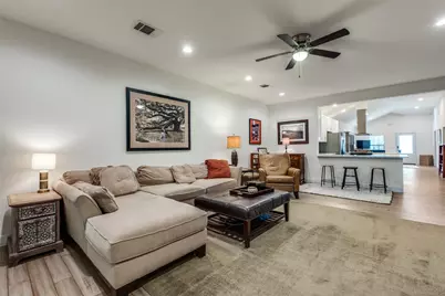 711 Hollywood Avenue, Dallas, TX 75208 - Photo 11