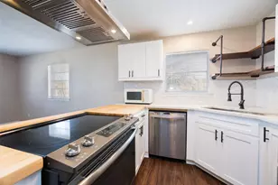 708 Meadowlark Cir, Crowley, TX 76036 - Photo 11