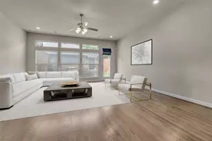 2407 Knight St, Dallas, TX 75219 - Photo 5