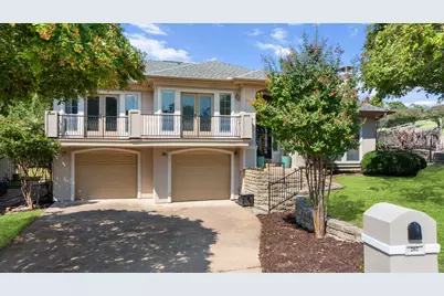 202 Harbor Landing Drive, Rockwall, TX 75032 - Photo 3