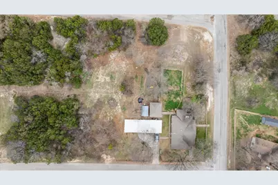 2708 Cedarhill Street, Granbury, TX 76048 - Photo 29