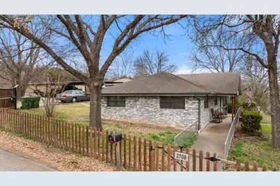 2708 Cedarhill Street, Granbury, TX 76048 - Photo 25