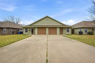 1023 Rice St, Denison, TX 75020 - Photo 3