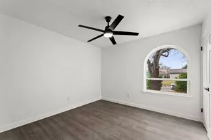 3405 Woodbridge Dr, Forest Hill, TX 76140 - Photo 13