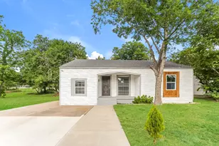 2628 S Marsalis Ave, Dallas, TX 75216 - Photo 1