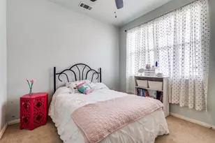 9812 Marthas Vineyard Cir, Providence Village, TX 76227 - Photo 13