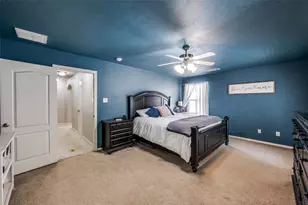 9812 Marthas Vineyard Cir, Providence Village, TX 76227 - Photo 9