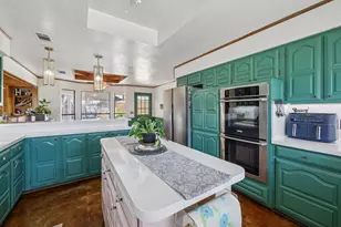 10202 Chisholm Trail, Dallas, TX 75243 - Photo 15