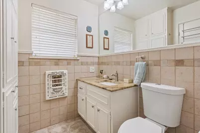 416 Whitehall Drive, Woodway, TX 76712 - Photo 17