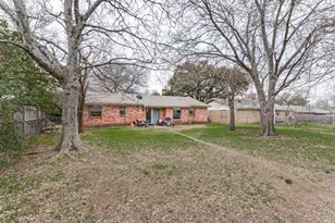 6037 Highcrest Dr, Watauga, TX 76148 - Photo 19