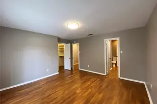 6 1 Main Pl, Benbrook, TX 76126 - Photo 17