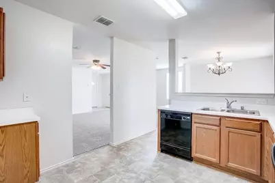 10540 Flagstaff Run, Fort Worth, TX 76140 - Photo 13