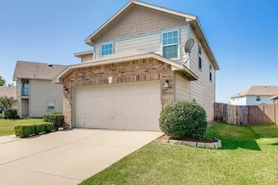10540 Flagstaff Run, Fort Worth, TX 76140 - Photo 3