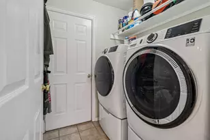 7038 Panavision Trail, Dallas, TX 75249 - Photo 21