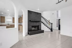 2913 Spartacus Dr, Grand Prairie, TX 75052 - Photo 9