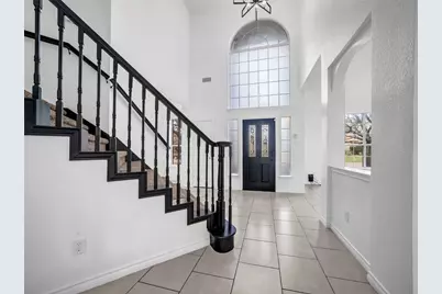 2913 Spartacus Drive, Grand Prairie, TX 75052 - Photo 5