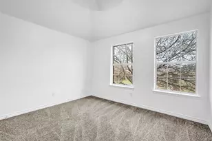 2913 Spartacus Dr, Grand Prairie, TX 75052 - Photo 31