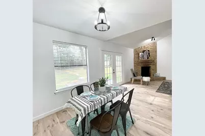 6201 Big Springs Drive, Arlington, TX 76001 - Photo 11