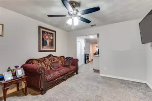 4913 Tracy Dr, Haltom City, TX 76117 - Photo 5