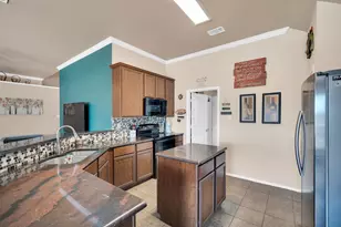 160 Berkshire Ln, Waxahachie, TX 75165 - Photo 11