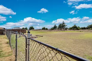 160 Berkshire Ln, Waxahachie, TX 75165 - Photo 27