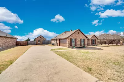 160 Berkshire Lane, Waxahachie, TX 75165 - Photo 31