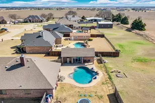 160 Berkshire Ln, Waxahachie, TX 75165 - Photo 5