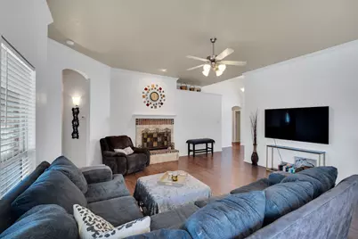 160 Berkshire Lane, Waxahachie, TX 75165 - Photo 9