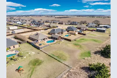160 Berkshire Lane, Waxahachie, TX 75165 - Photo 25