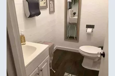 408 S Railroad Avenue, Calvert, TX 77837 - Photo 13