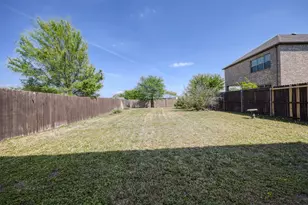 9104 Blue Water Dr, Plano, TX 75025 - Photo 39