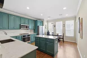 2619 Colby St, Dallas, TX 75204 - Photo 9