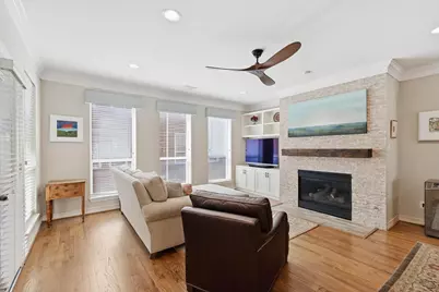 2619 Colby Street #B, Dallas, TX 75204 - Photo 5