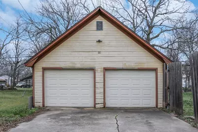 401 W Maple Street, Whitewright, TX 75491 - Photo 27