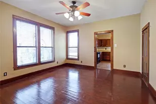 401 W Maple St, Whitewright, TX 75491 - Photo 17