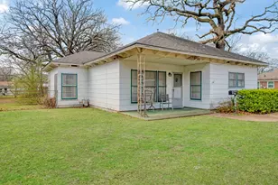 149 30th St NW, Paris, TX 75460 - Photo 1