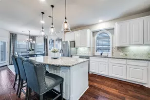 201 Kingsbury Ln, Prosper, TX 75078 - Photo 9