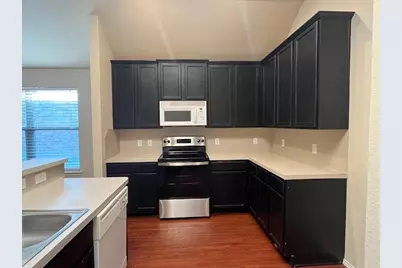 621 Crystal Falls Drive, McKinney, TX 75071 - Photo 5