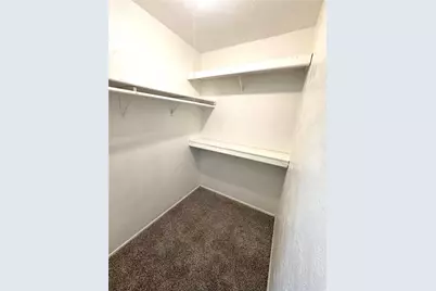 7005 Greenview Circle N, Fort Worth, TX 76120 - Photo 11