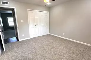 7005 Greenview Cir N, Fort Worth, TX 76120 - Photo 19