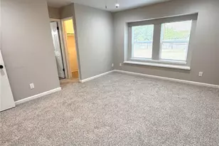 7005 Greenview Cir N, Fort Worth, TX 76120 - Photo 13