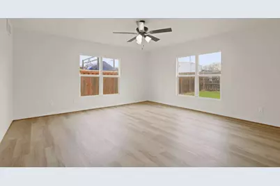 2340 Harris Lane, Haltom City, TX 76117 - Photo 13