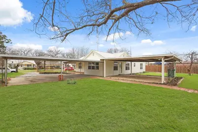 2340 Harris Lane, Haltom City, TX 76117 - Photo 5