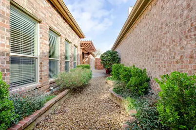 10004 Bell Rock Road, Frisco, TX 75035 - Photo 21