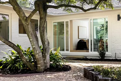 13723 Hughes Lane, Dallas, TX 75240 - Photo 31