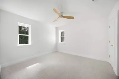 13723 Hughes Lane, Dallas, TX 75240 - Photo 27