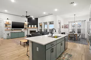 341 Hero Ct, Waxahachie, TX 75167 - Photo 11