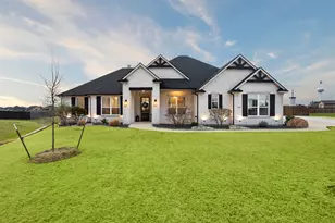 341 Hero Ct, Waxahachie, TX 75167 - Photo 3