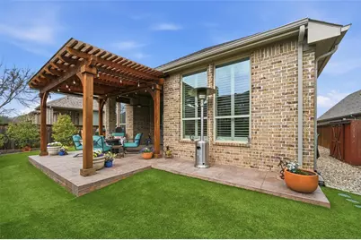 812 Heron Creek Pass, McKinney, TX 75071 - Photo 3
