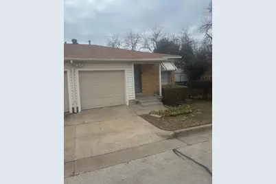 2702 Wayside Avenue, Fort Worth, TX 76110 - Photo 1